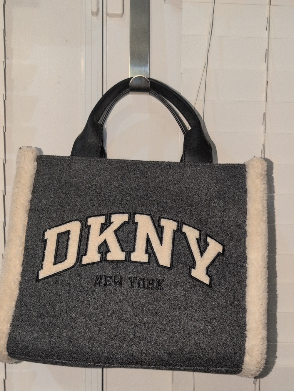 DKNY Hadlee Sherpa Trim Tote Bag In Dark Charcoal Gray Color Palette